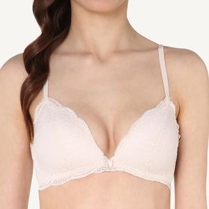 nwt intimissimi nude lacy bra 34C